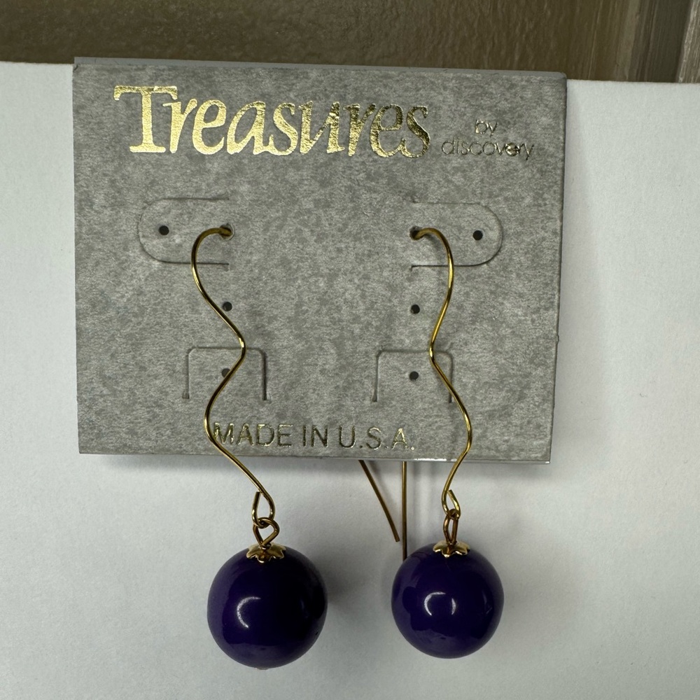 Vintage Purple Beaded Gold Fish Hook Wire Drop Earrings